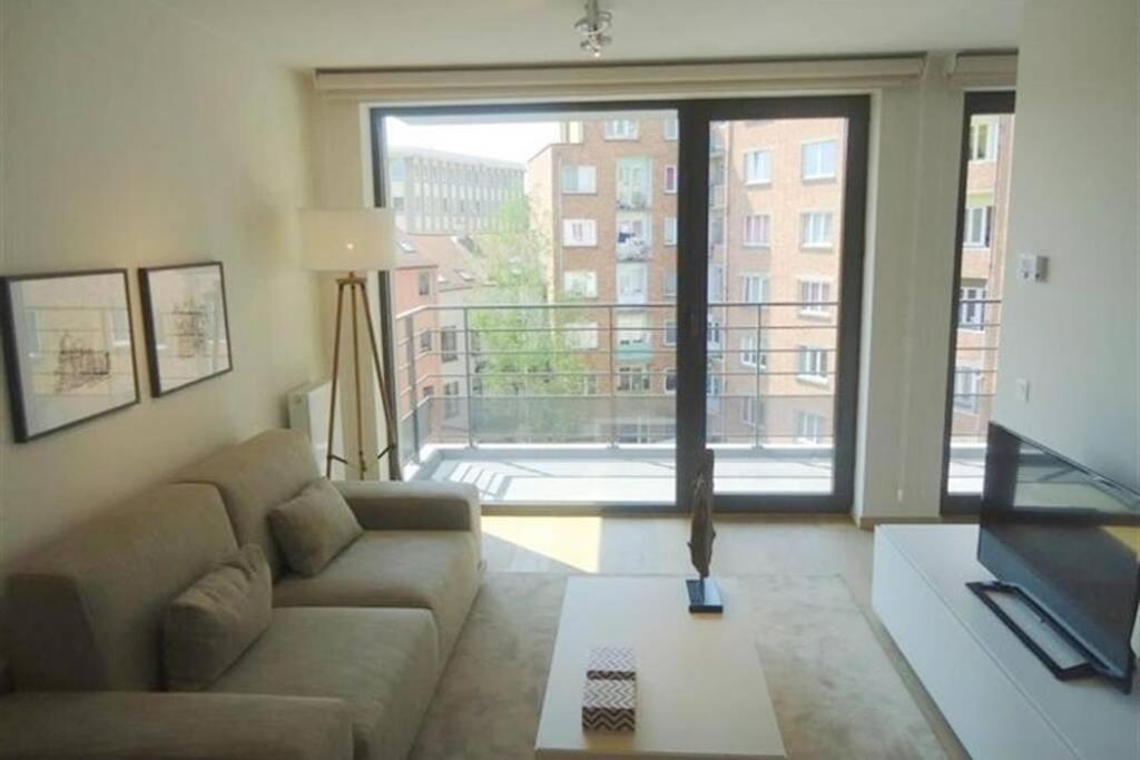 Luxury Suite Apartment Flagey/Louizalaan Bryssel Exteriör bild