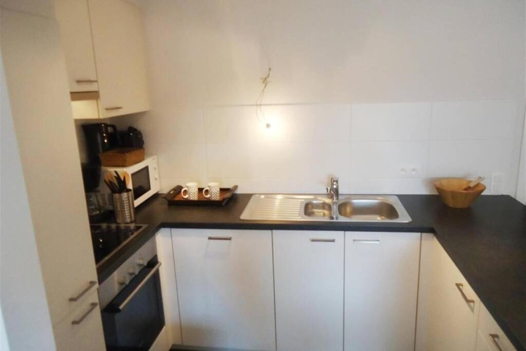 Luxury Suite Apartment Flagey/Louizalaan Bryssel Exteriör bild